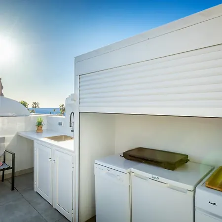 Chic With Great Terrace * Playa de las Americas (Tenerife)
