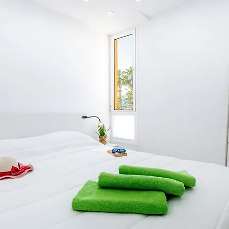 Chic With Great Terrace Apartament Playa de las Americas (Tenerife)