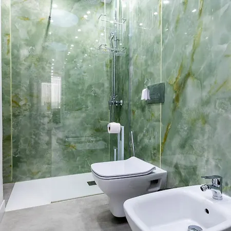 Chic With Great Terrace Apartament *